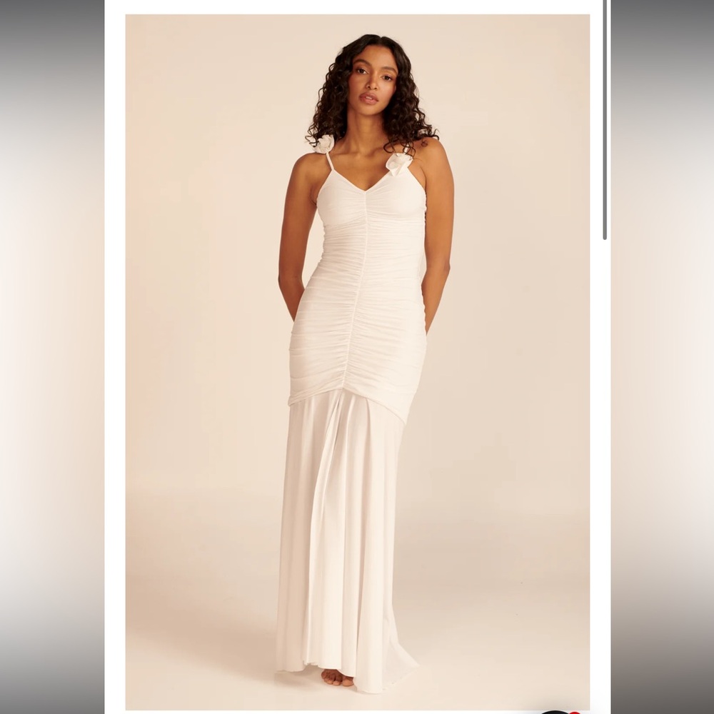 Stunning Maygel Coronel Alejandra Dress